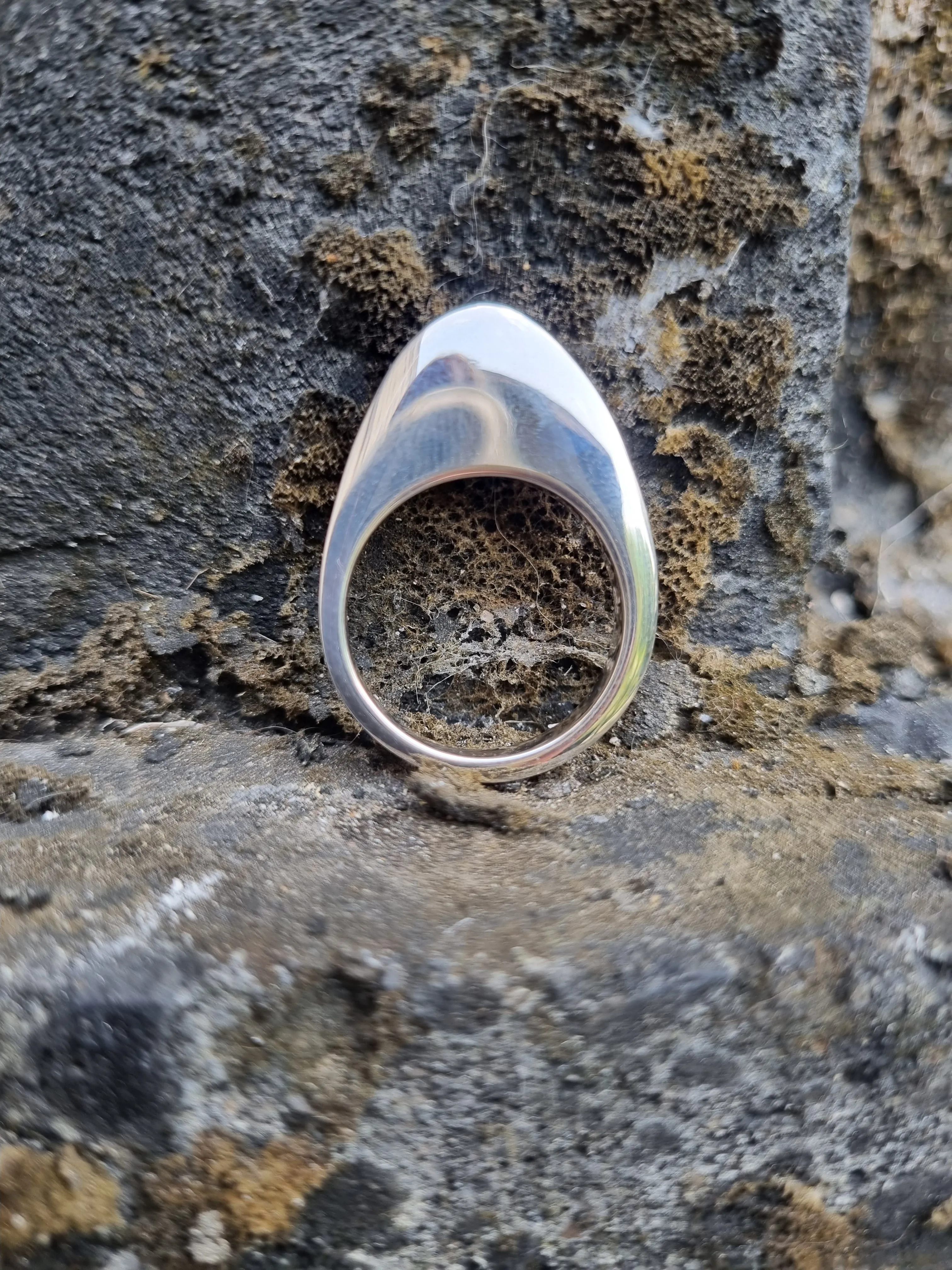 Large Oval Stacking Ring