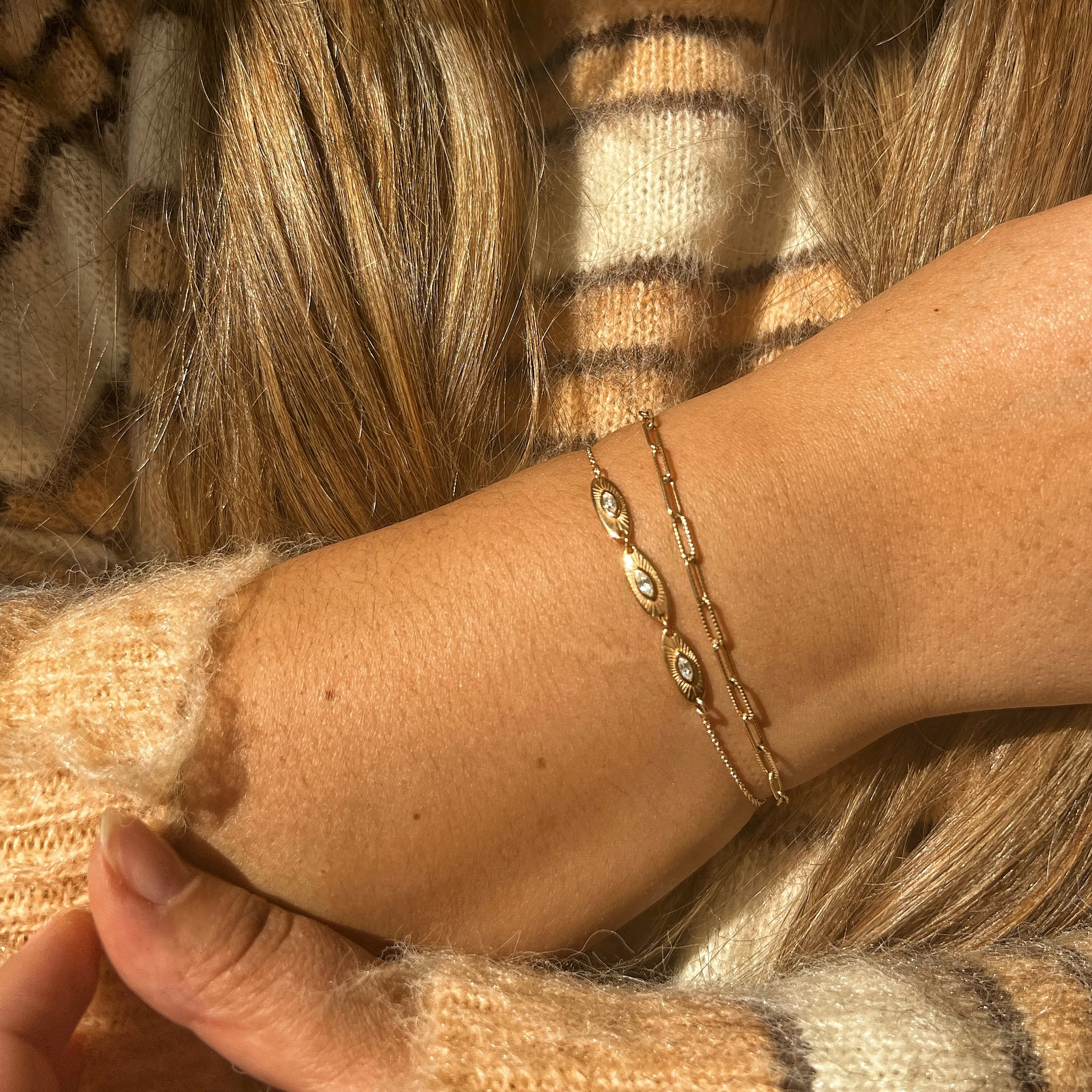 The Mercedes Bracelet | Gold