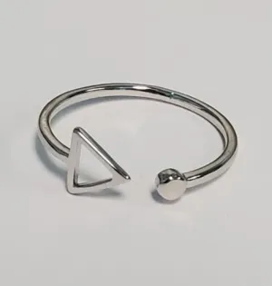 TR61 Silver Hollow Triangle Toe Ring